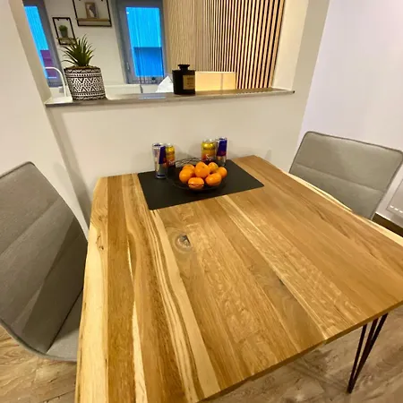 Modernes Im Zentrum * Kirchheim unter Teck